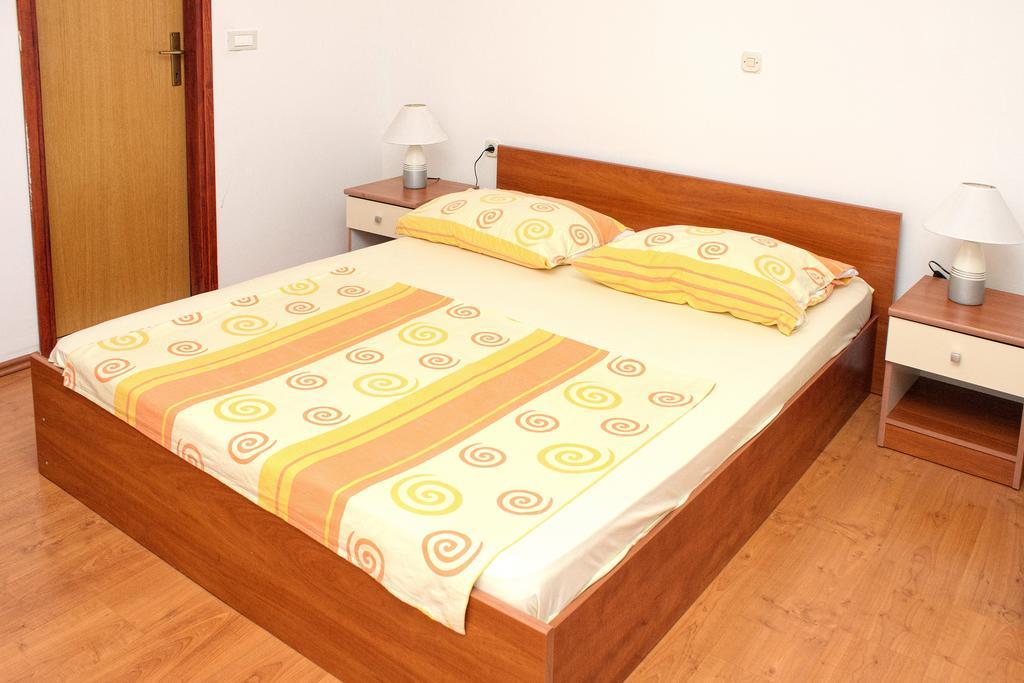 Apartments Dani Makarska Szoba fotó